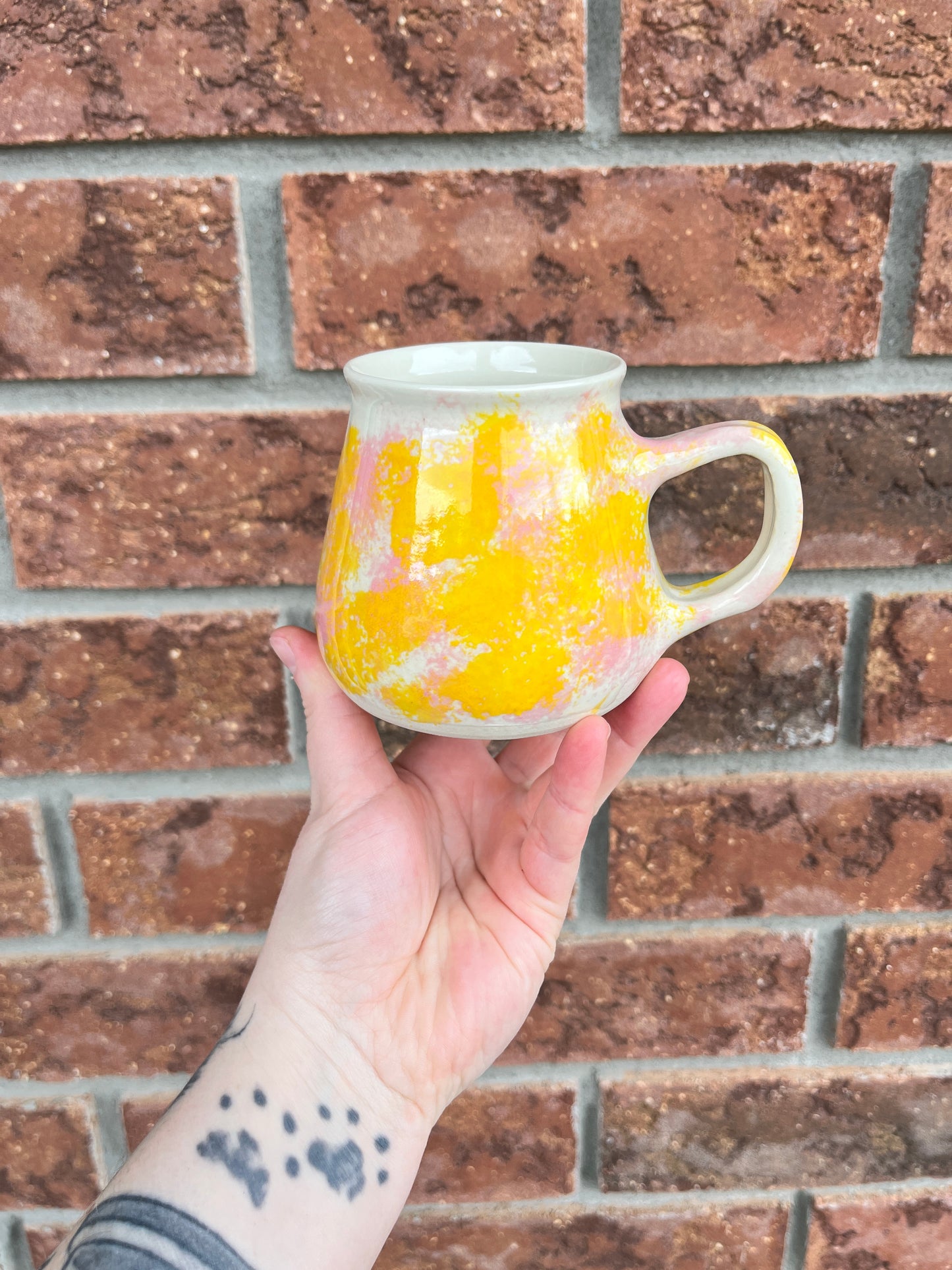 pink x yellow mug - 10oz
