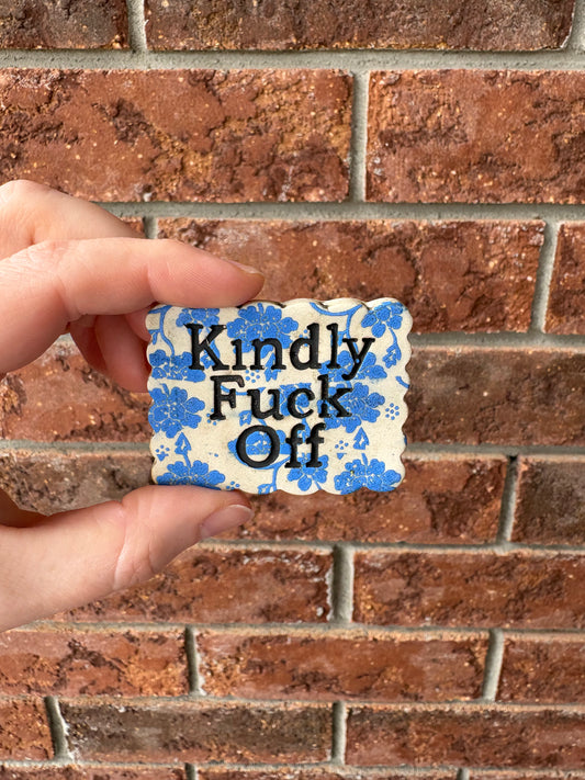 KFO magnet - blue floral 01