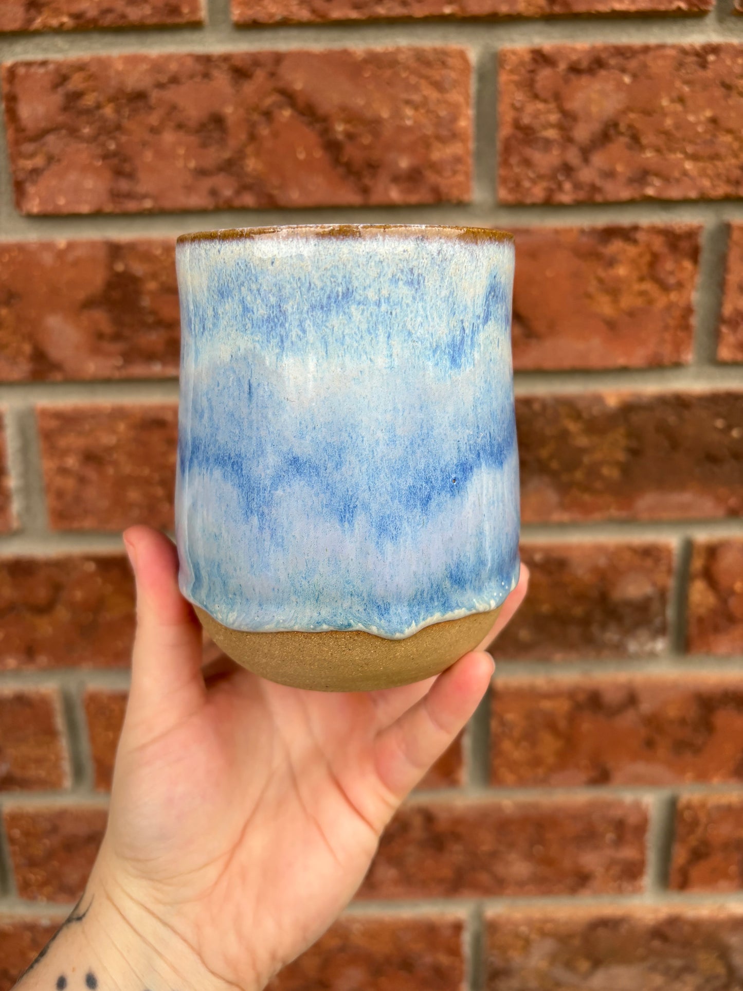 drippy blues - 16oz