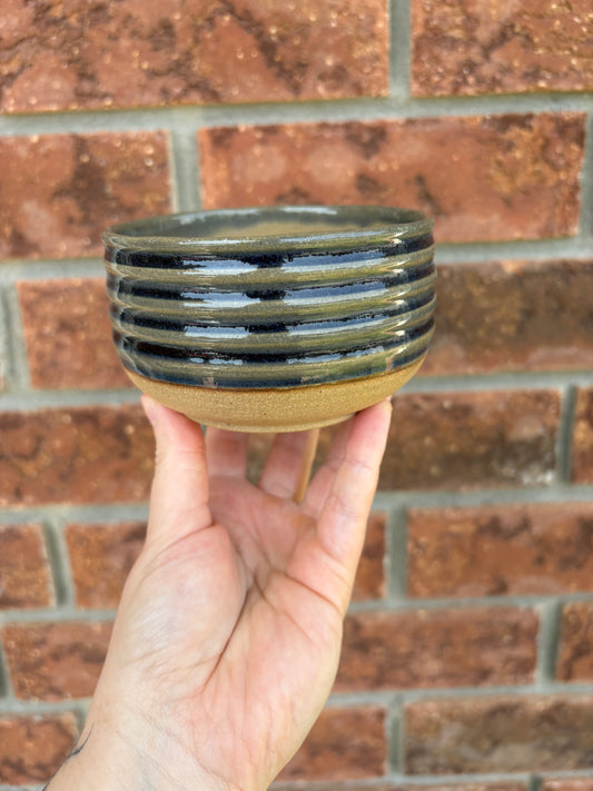 textured smol bowl