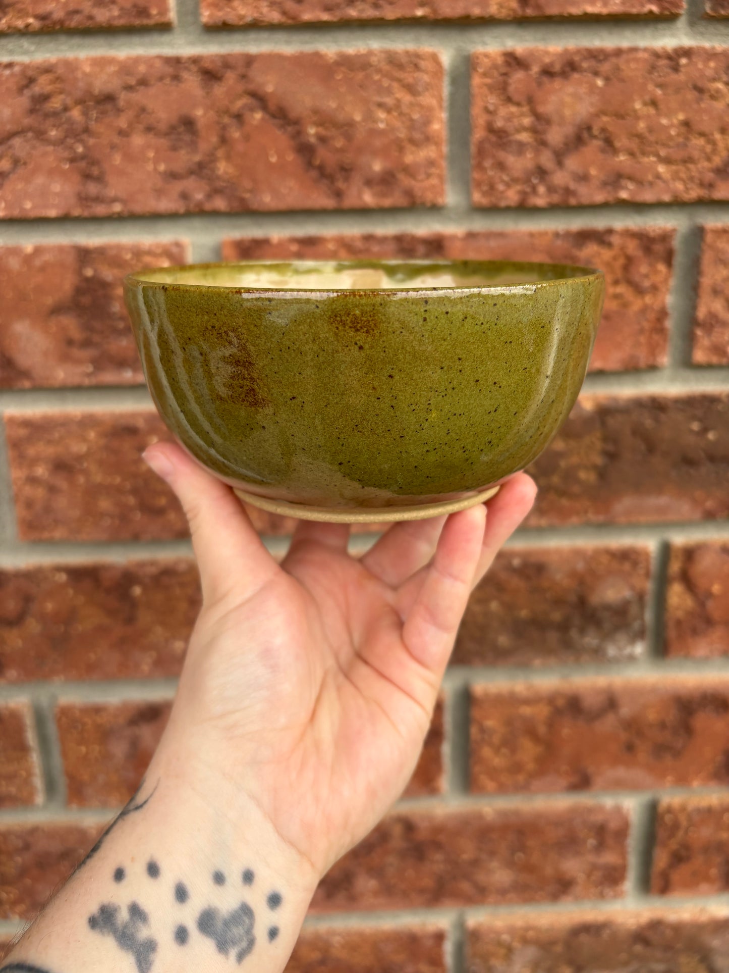 olive green - bowl