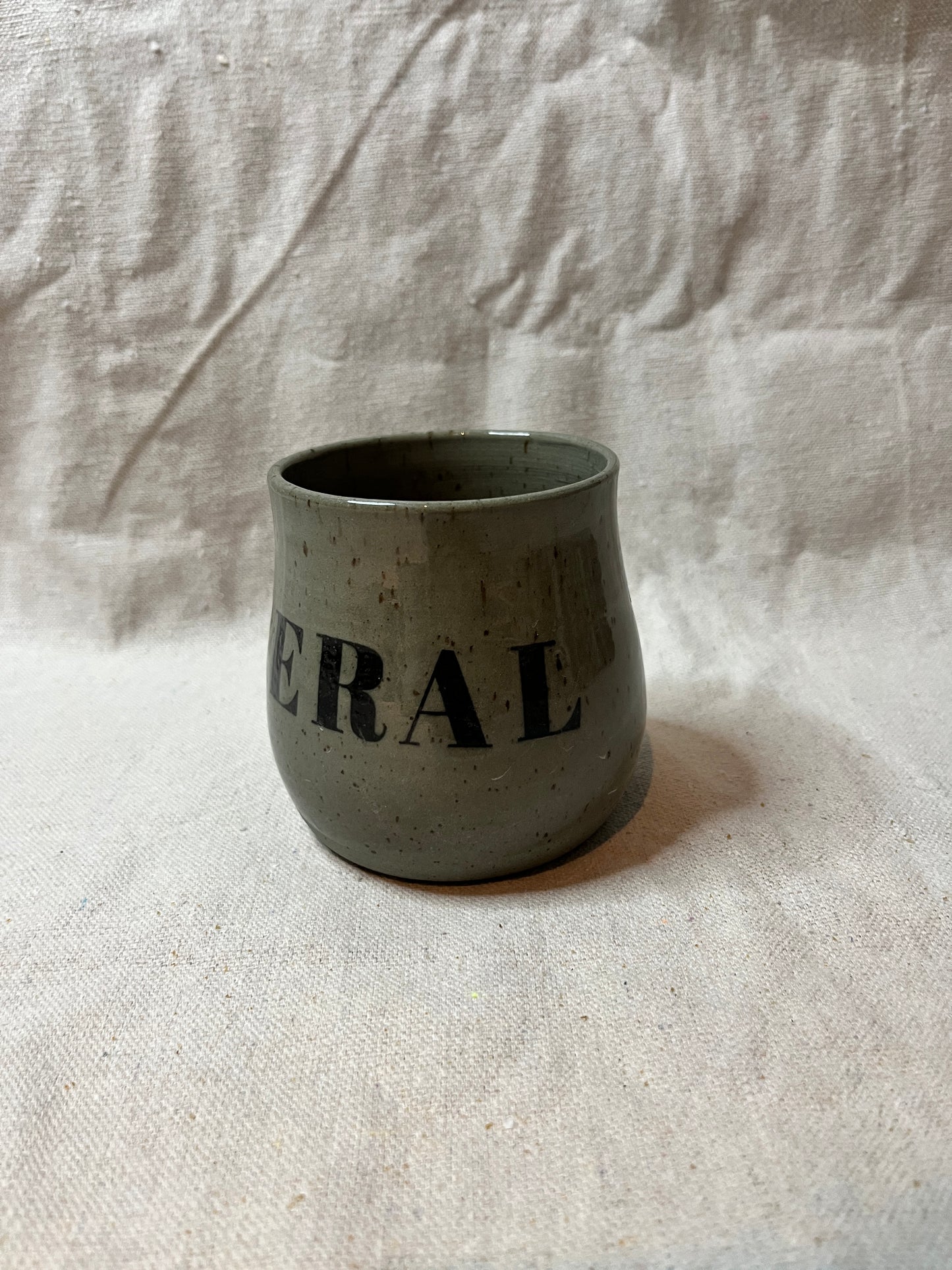 F&F mug: FERAL (10oz)