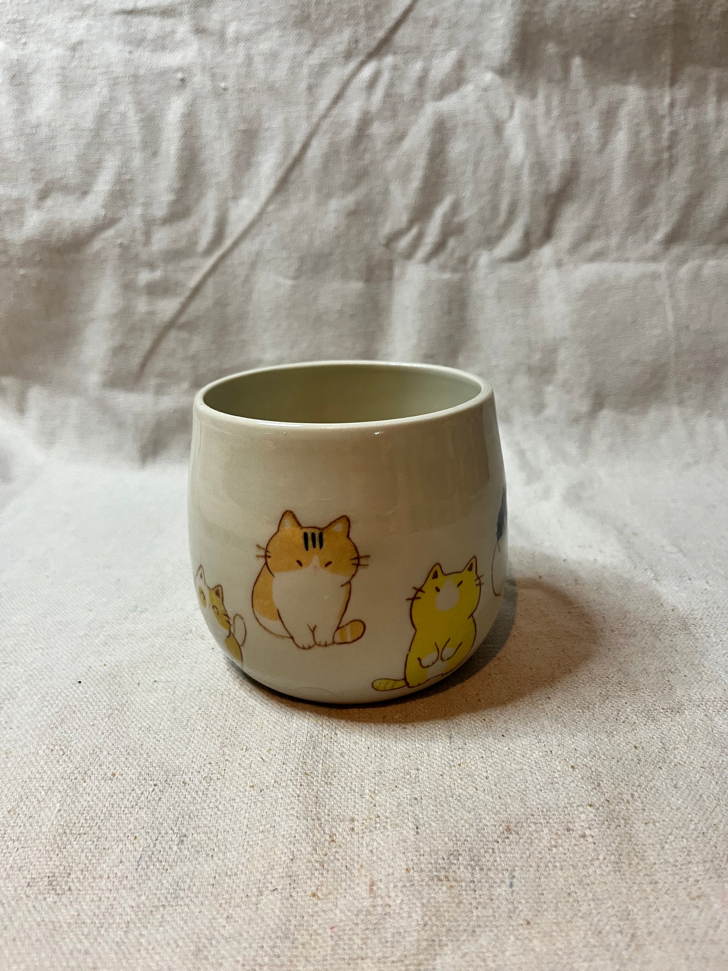 F&F mug: cartoon kitties (10oz)