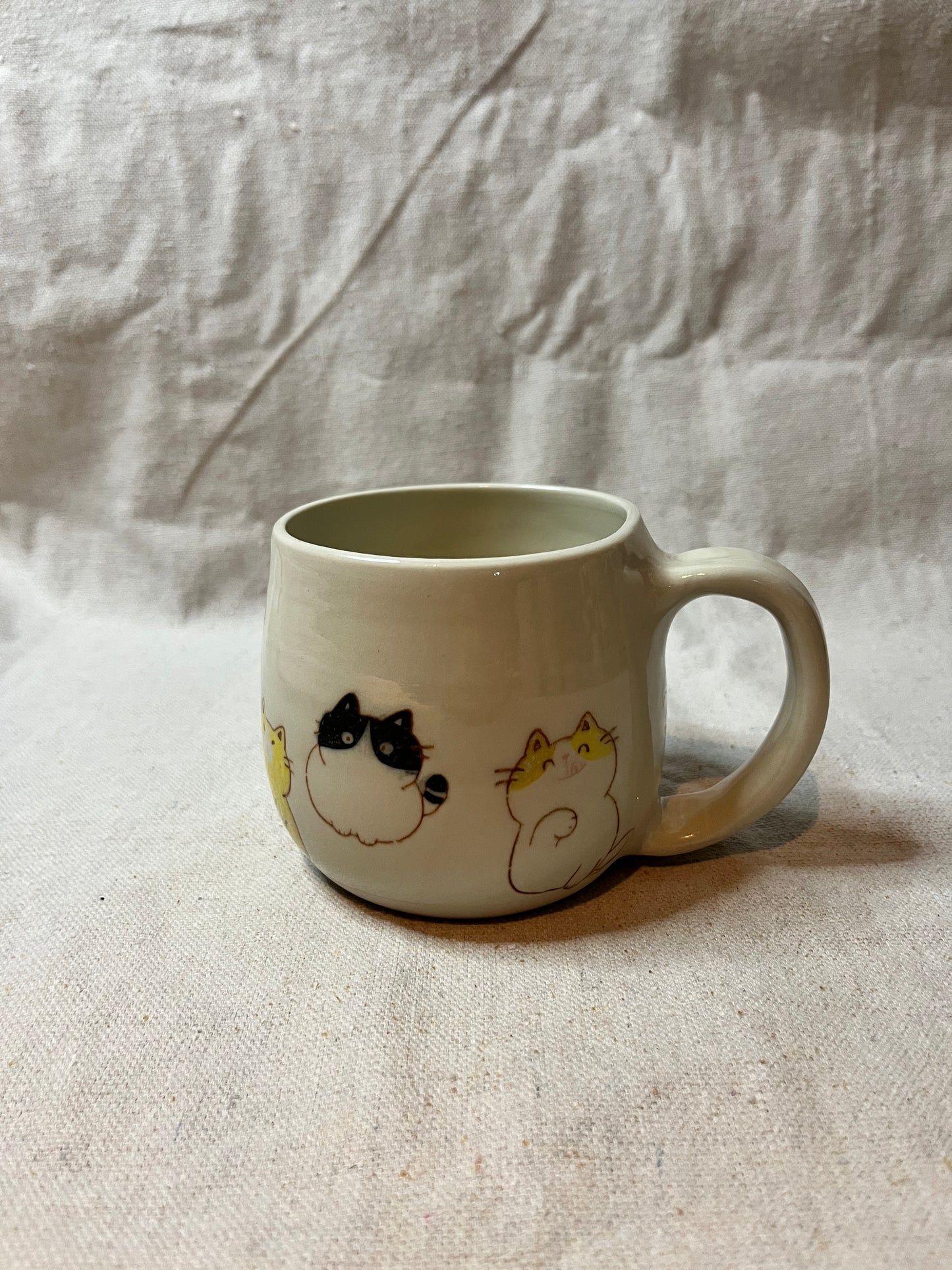 F&F mug: cartoon kitties (10oz)