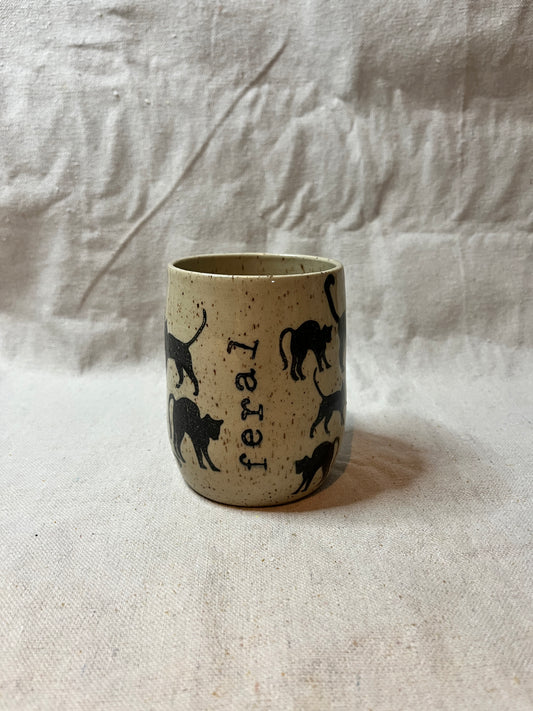 F&F cup: feral / silhouette kitties (10oz)
